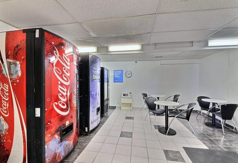 Motel 6laredo, Tx North I35