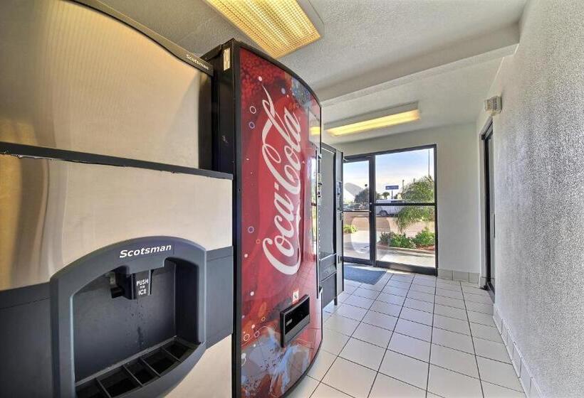 Motel 6laredo, Tx South