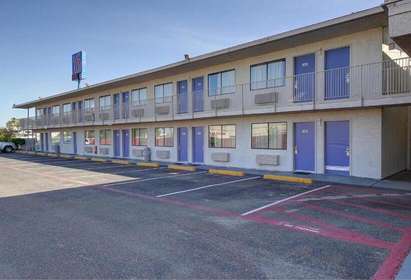 Motel 6laredo, Tx South