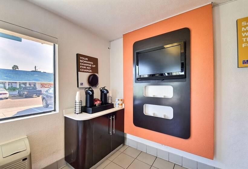 Motel 6laredo, Tx South