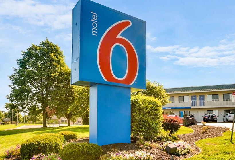 Motel 6lenexa, Ks  Kansas City Southwest