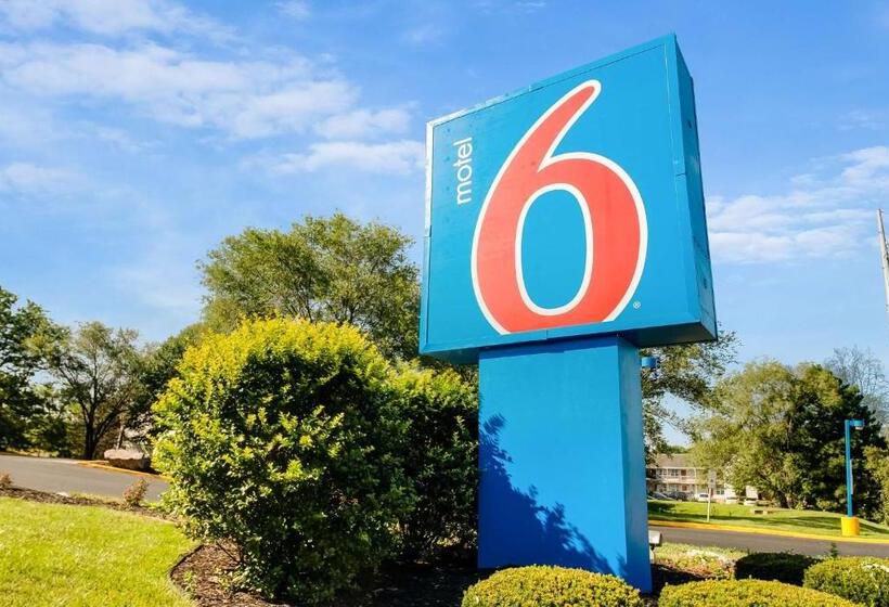 Motel 6lenexa, Ks  Kansas City Southwest