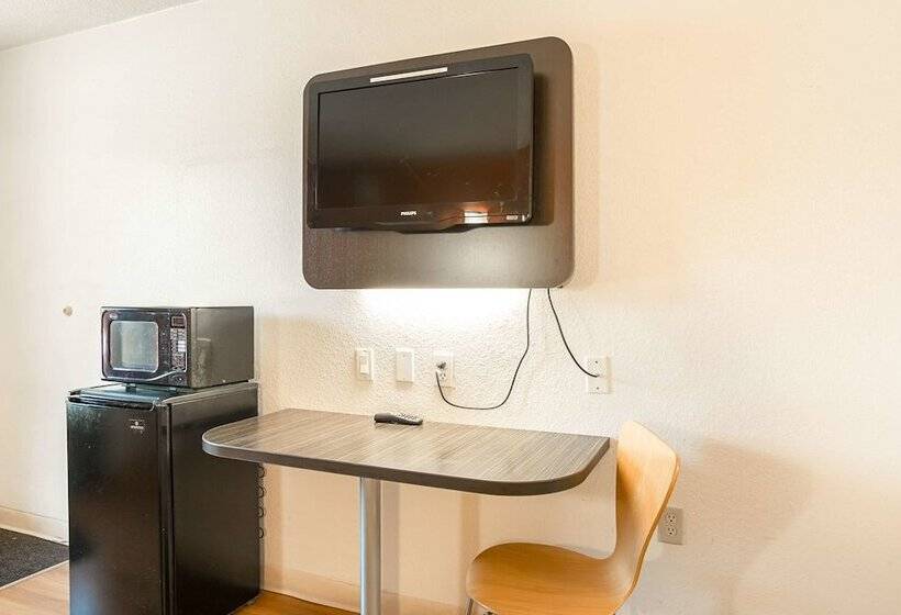 Motel 6little Rock, Ar  West