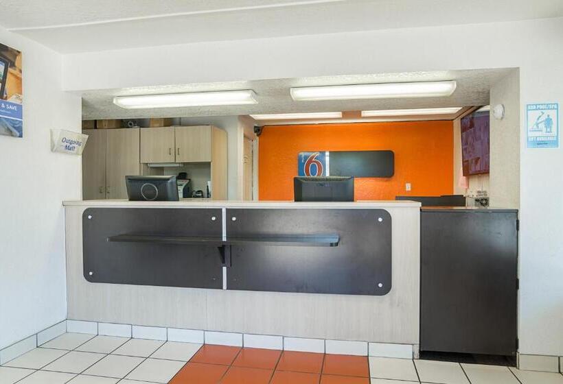 Motel 6little Rock, Ar  West