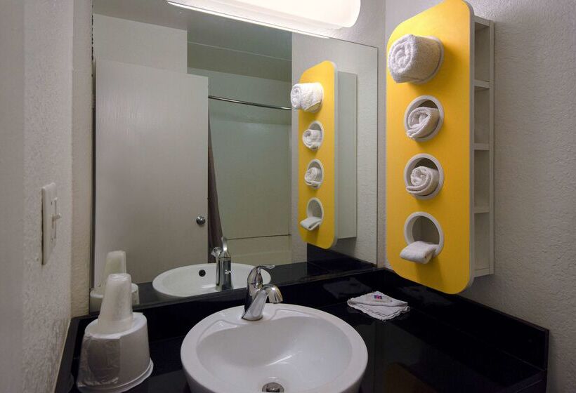 Motel 6merrillville, In