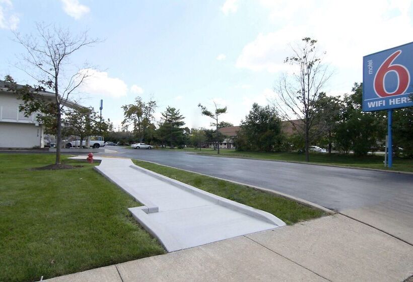 Motel 6middleburg Heights, Oh  Cleveland