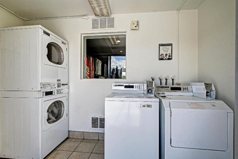 מוטל Econo Lodge Midvale