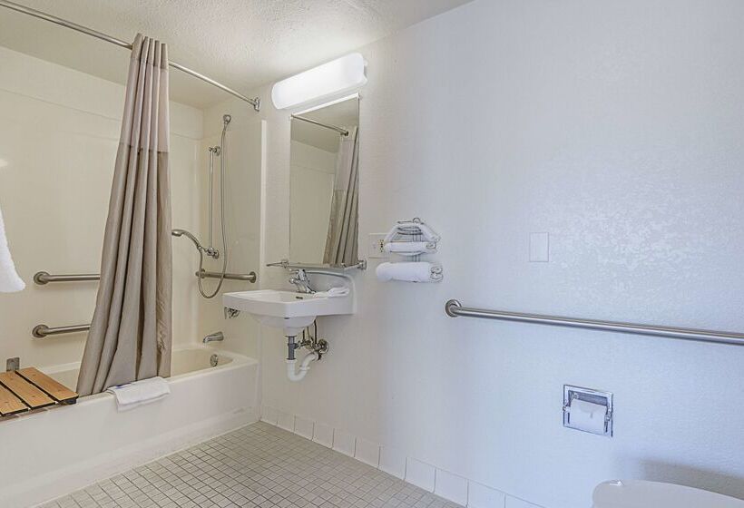 Мотель Park Inn By Radisson, Modesto