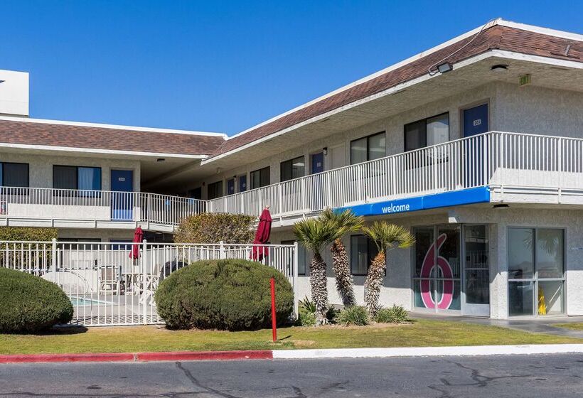Motel 6 Mojave, Ca