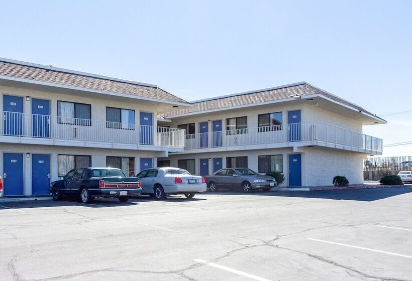 Motel 6 Mojave, Ca