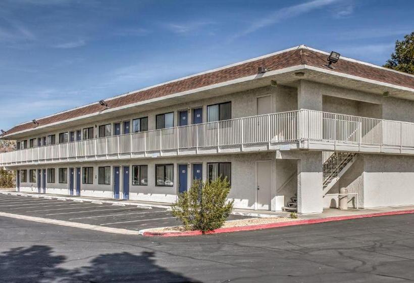 Motel 6 Mojave, Ca