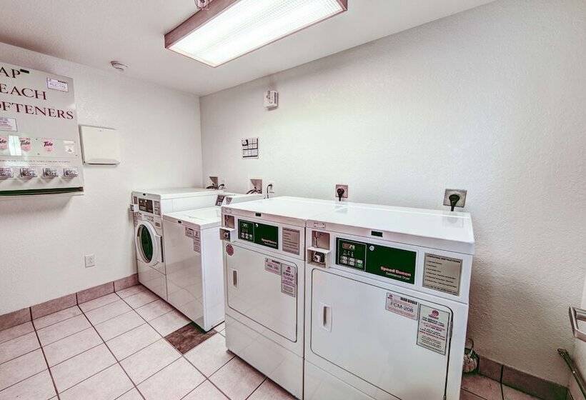 Motel 6niantic, Ct  New London