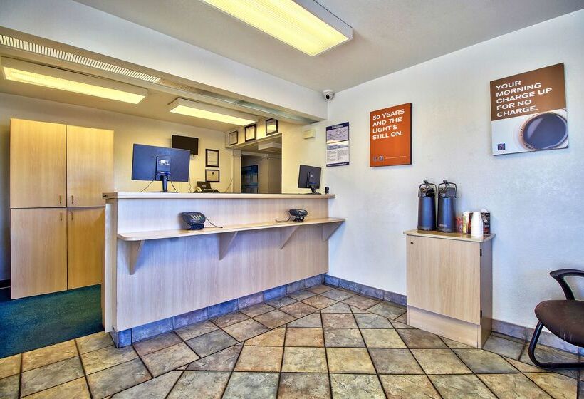 Motel 6nogales, Az  Mariposa Road