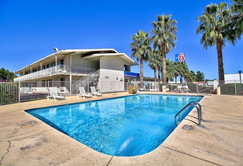 Motel 6nogales, Az  Mariposa Road