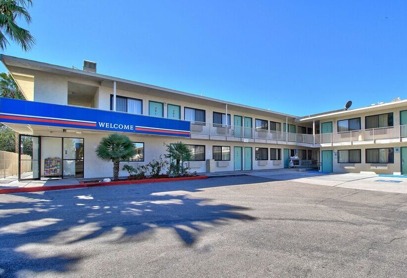 Motel 6nogales, Az  Mariposa Road
