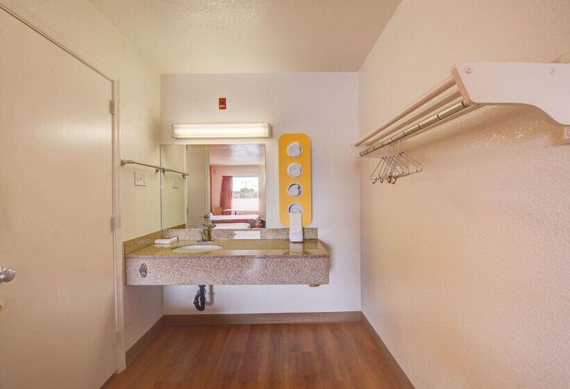 Motel 6norfolk, Va