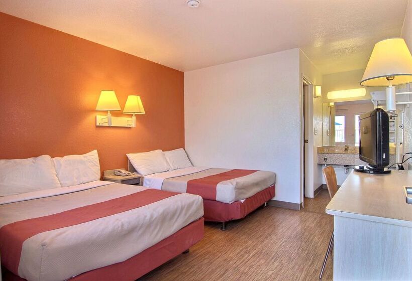 Motel 6odessa, Tx
