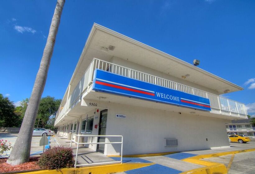 Motel 6orlando, Fl  Winter Park