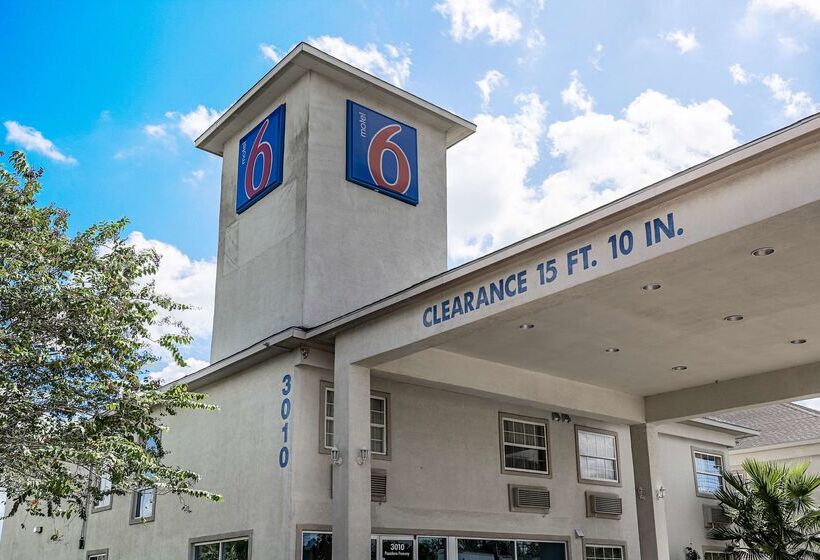 Motel 6 Pasadena, Tx