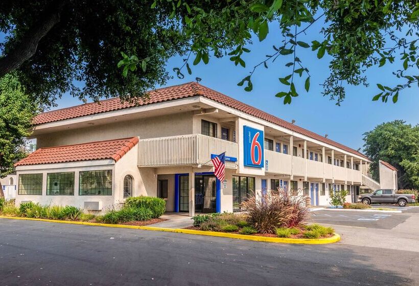 모텔 Park Inn By Radisson, Petaluma