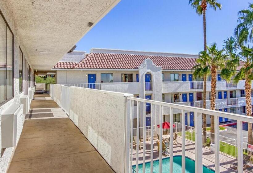 Motel 6phoenix, Az West