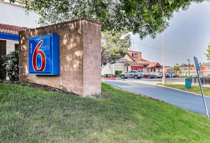 Motel 6pinole, Ca