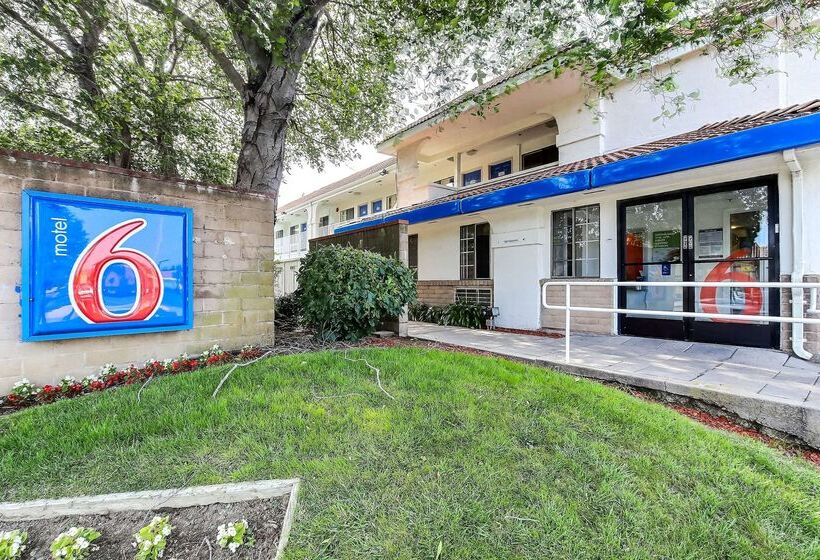 Motel 6pinole, Ca