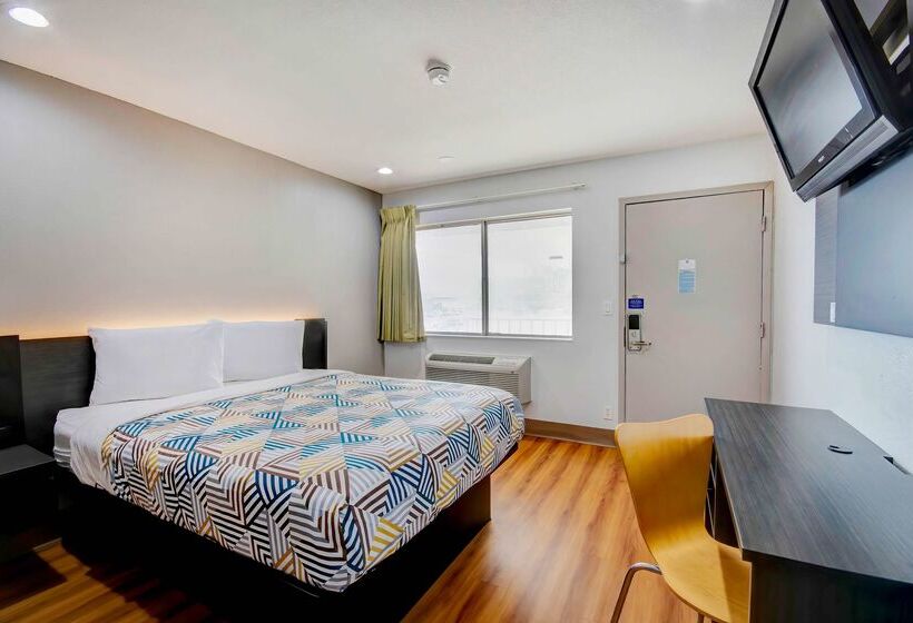 Motel 6port Allen, La  Baton Rouge