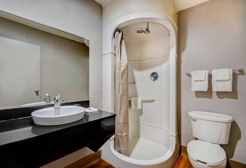 Motel 6port Allen, La  Baton Rouge