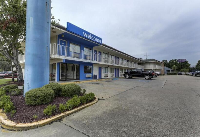 Motel 6port Allen, La  Baton Rouge