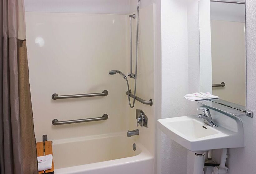 Motel 6porterville, Ca