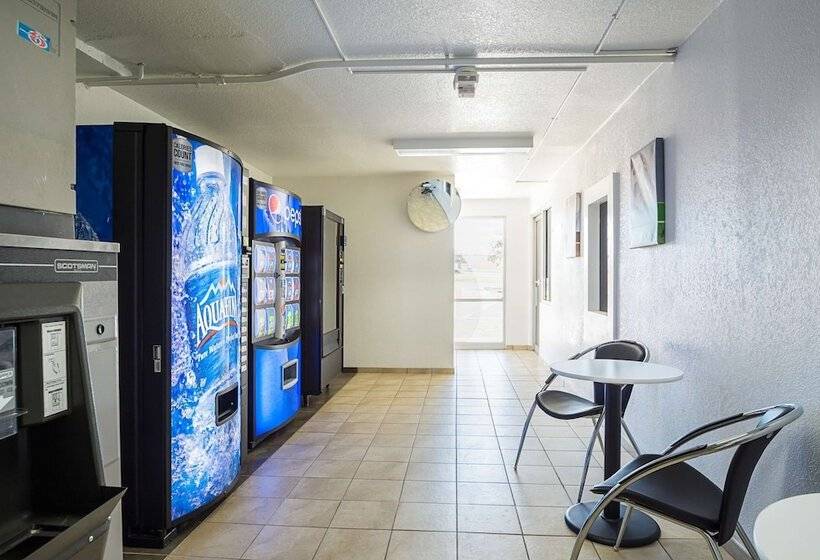 Motel 6pueblo, Co  I25