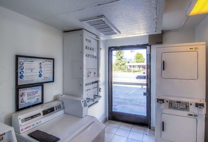 Motel 6 Redding, Ca  North