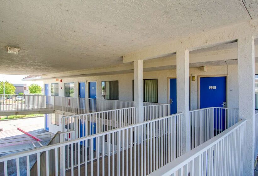 Motel 6 Redding, Ca  North