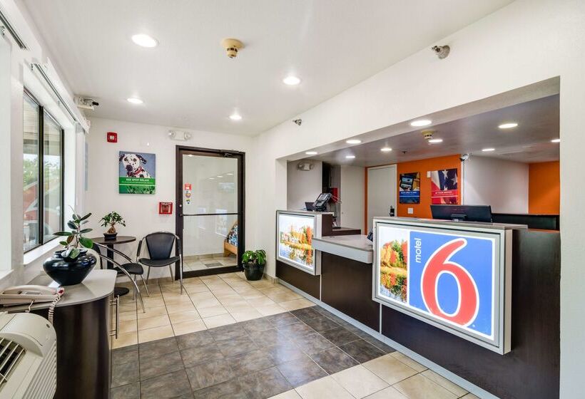 Motel 6rolling Meadows, Il  Chicago Northwest
