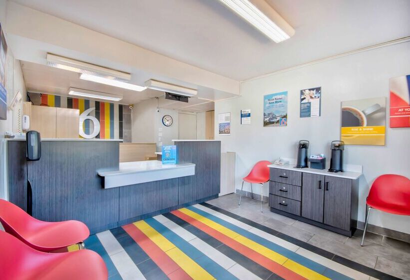 Motel 6 Russellville, Ar