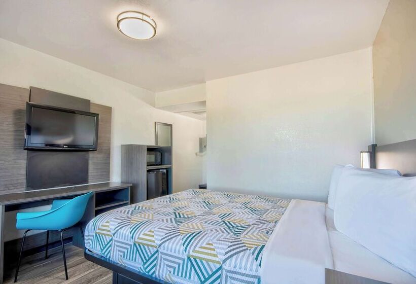 Motel 6 Russellville, Ar