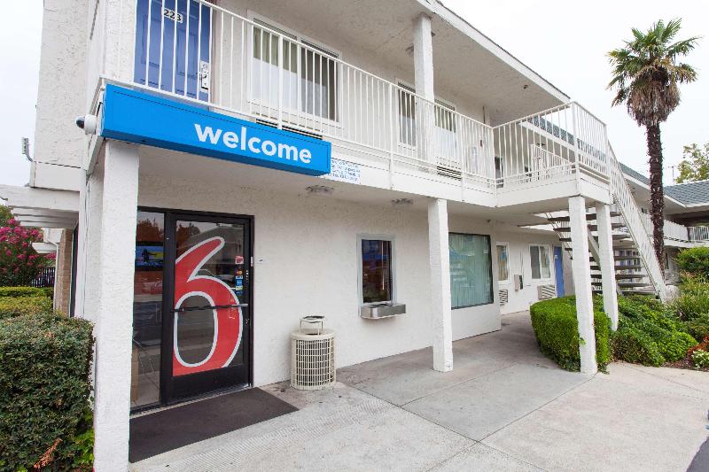 Motel 6sacramento, Ca Central