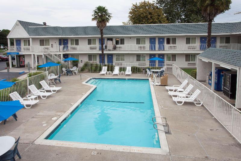 Motel 6sacramento, Ca Central
