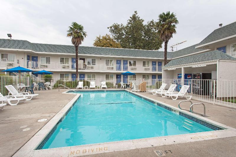 Motel 6sacramento, Ca Central