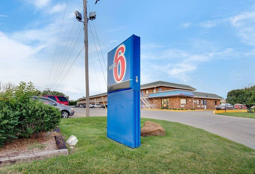 Motel 6salina, Ks