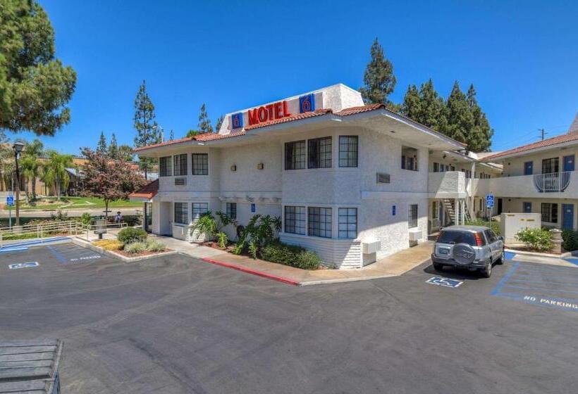 Motel 6san Dimas, Ca  Los Angeles