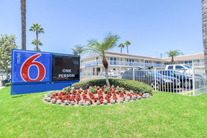 Motel 6 Santa Ana, Ca