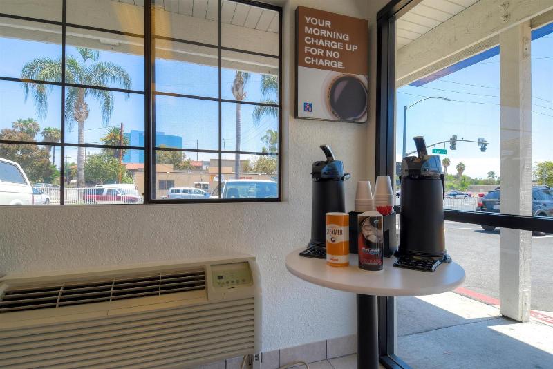 Motel 6 Santa Ana, Ca