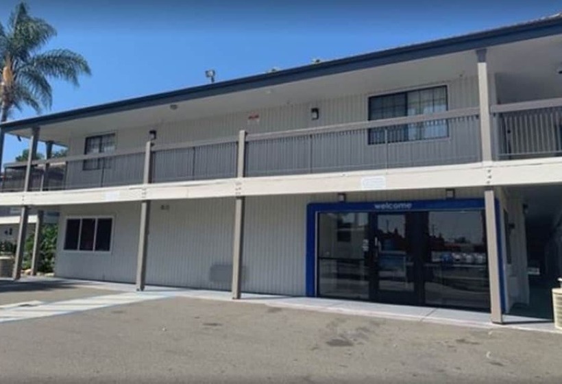 Motel 6 Santa Ana, Ca