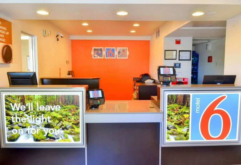 Motel 6santa Nella, Ca Los Banos Interstate 5