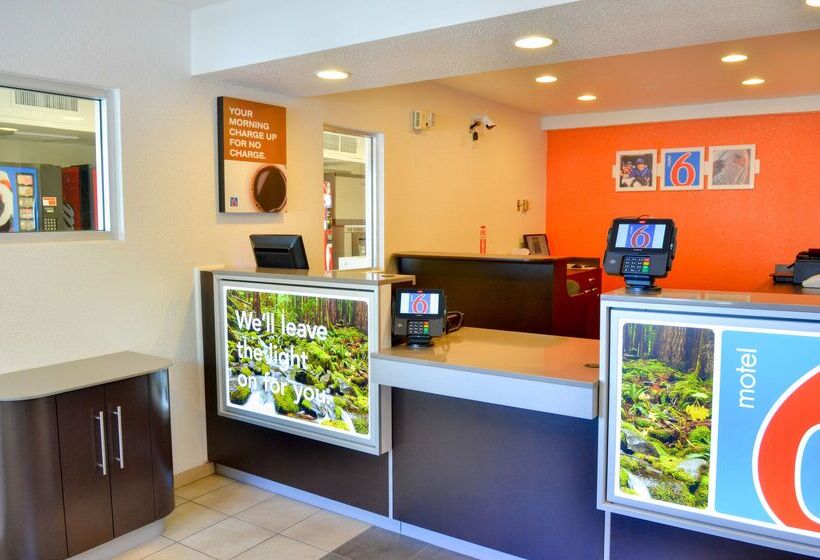 Motel 6santa Nella, Ca Los Banos Interstate 5