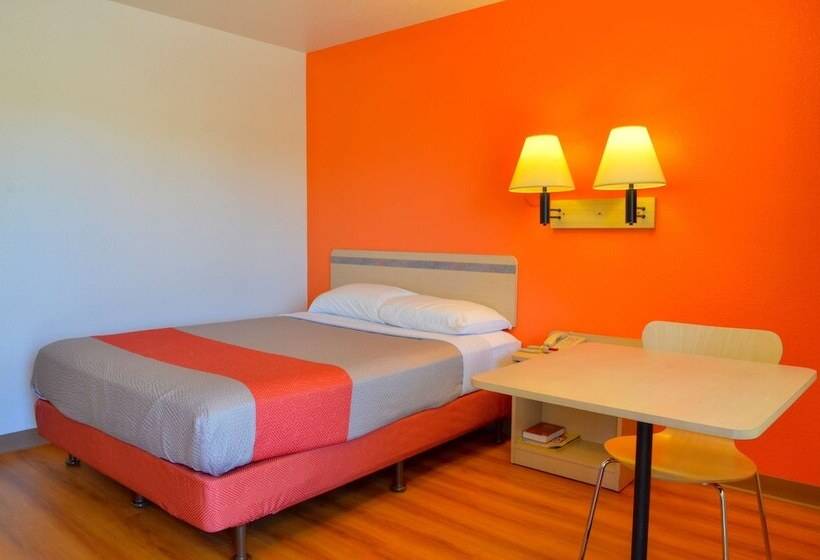 Motel 6santa Nella, Ca Los Banos Interstate 5