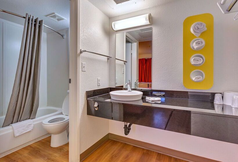 فندق على الطريق Park Inn By Radisson, Santa Rosa North