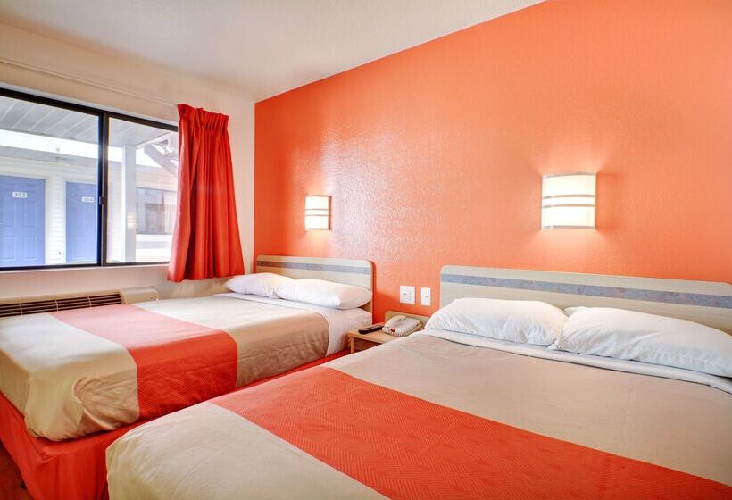 Motel 6southington, Ct  Hartford